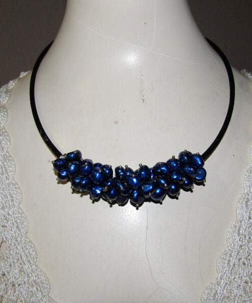 Pearl Necklace Choker Blue (J273)